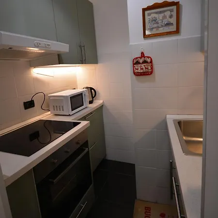 Апартаменты La Gemma Del Galeone, Di Fronte All'acquario